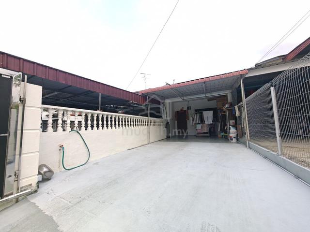 Full Loan / Johor Jaya @ 2 Storey Low Cost / Renovated 1