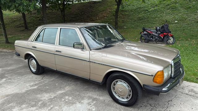 1983 MERCEDES BENZ 230E Fast Cash Deal Masih Canti - 3