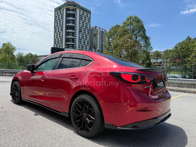 2015 LOAN KEDAI Mazda 3 SKYACTIV 2.0 SUNROOF (A) - 4
