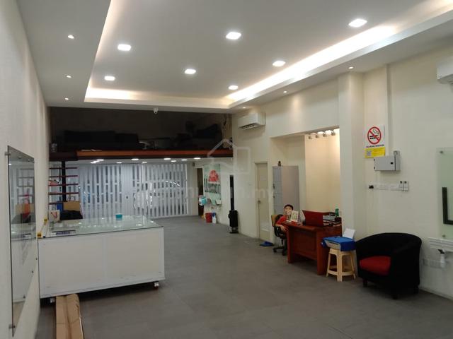GALACITY GROUND FLOOR SHOPLOT RENT At PREMIER 101 TUN JUGAH KUCHING 1
