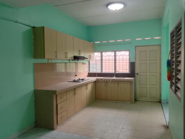 Freehold Rumah teres setingkat untuk dijual 1