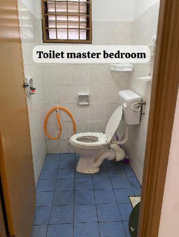 House For Rent at Taman Pusat Kepong 1