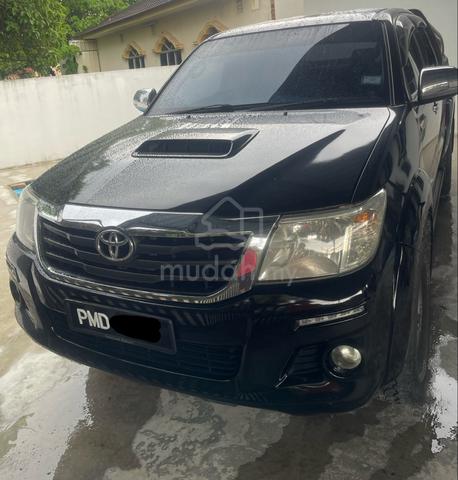 2015 Toyota HILUX 2.5 G VNT DOUBLE CAB (A) - 1