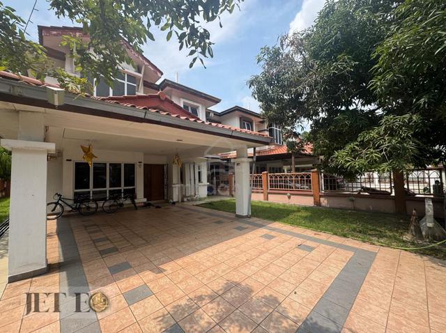 2STY SEMI-D@KLANG BANDAR BOTANIC - 5-BEDROOM - Gated & Guarded 1