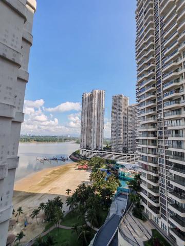 Bay Laurel @ Country Garden Danga Bay 1