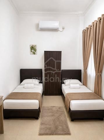 AC Room for rent 1