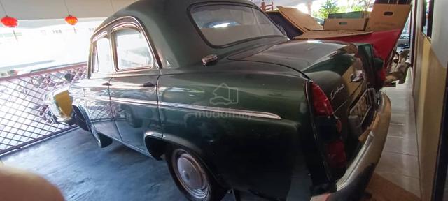 FORD PREFECT tahun 1956 (Kereta Antik) - 2