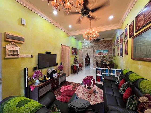 Single Storey Terrace House Taman Daya Jalan Nibong Very Nice House. 4