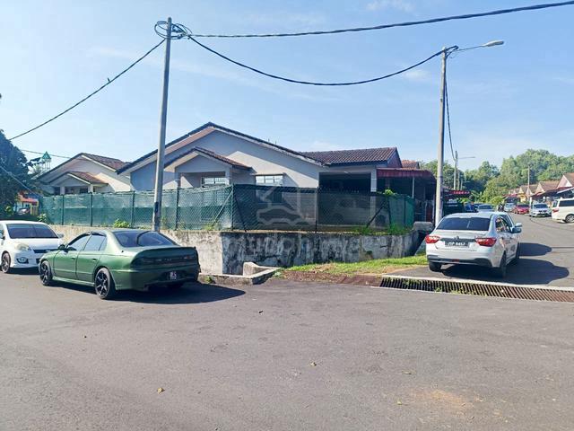 [FREEHOLD/CORNER LOT]Teres Setingkat Tmn Paya Rumput Permai, Melaka 1
