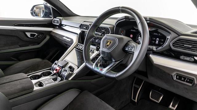 2022 Lamborghini URUS 4.0 (A) - 2