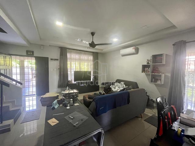 Fully Furnish & Well Maintained 2 Storey Terrace 1