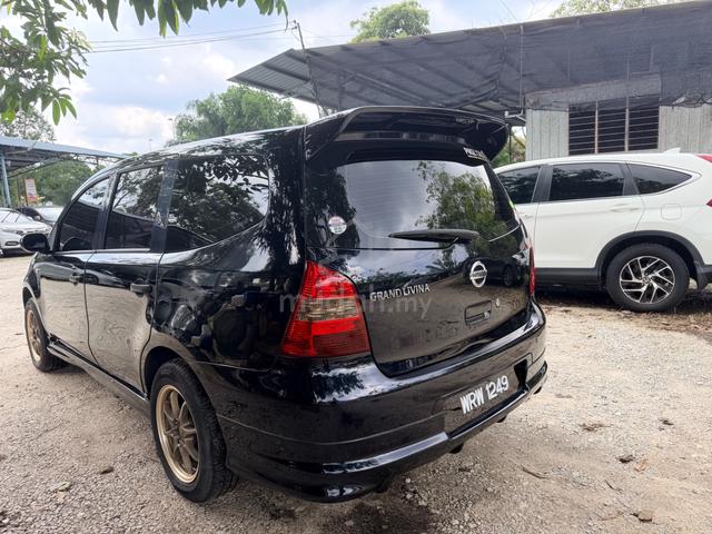 Nissan GRAND LIVINA 1.6 PREMIUM (A)-08 - 3