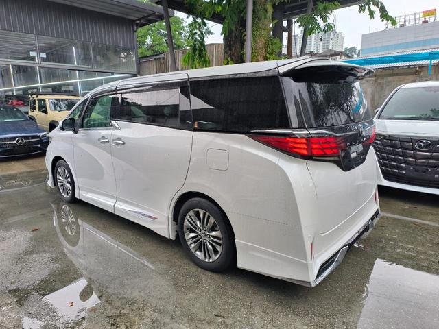 2023 Toyota ALPHARD 2.5 Z/ORI BODYKIT/HUD/MOONROOF - 4