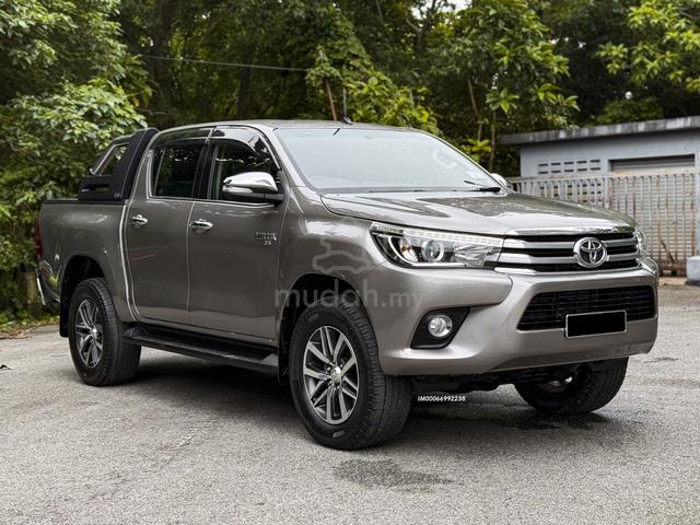2016 Toyota HILUX 2.8 G VNT (A) - 1