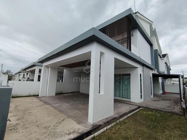 WTS Extended Renovated Ready To Move In 2 Storey Semi D in Sg Petani 1