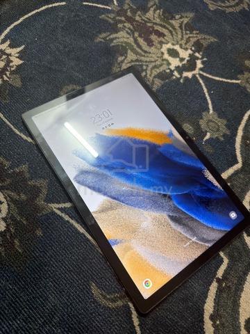 Tab samsung A8 - photo 2 of 6