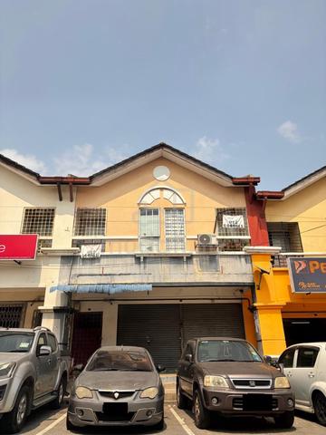 Taman Putra Budiman 2 Story Shoplot For Rent 1
