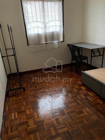 Fully Furnished Selangor Setia Alam Room For Rent 1