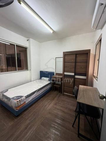 Taman Kristal Apartment at Tanjung Tokong ROOM for Rent 1