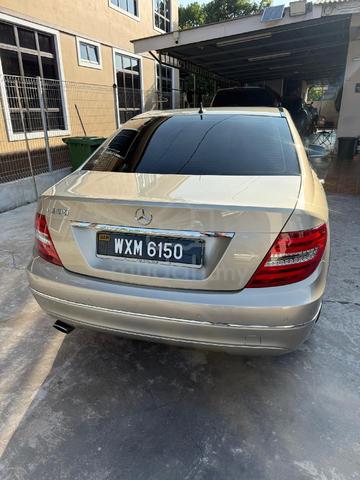 2012 Mercedes Benz C200 CGI BlueEFCY - 4