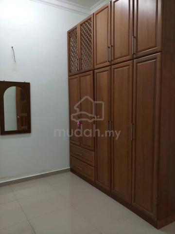 ROOM FOR RENT with exterior bathroom😊Female ...FULLY FURNISHED 5