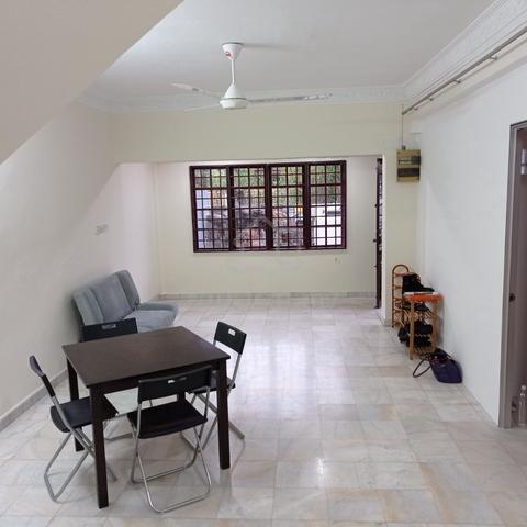 Fully Furnished Selangor Bandar Utama Room For Rent 1