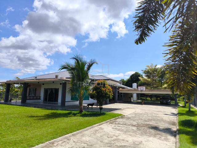 Papar | Kinarut | bungalow house | | Limbahau 1