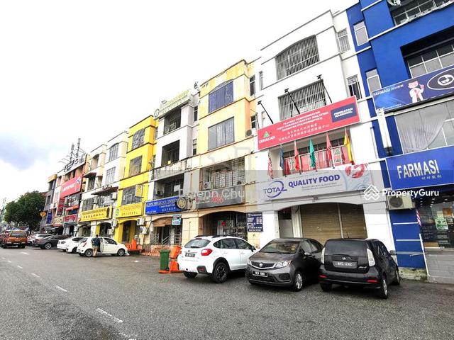 4storey Shop Lot Kota Damansara, Nr LRT TTDI & Damansara Utama END LOT 1