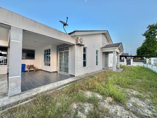SERENITA TAMAN SRI PENAWAR - CORNER LOT / NoN BUMI / FACING PLAYGROUND 1