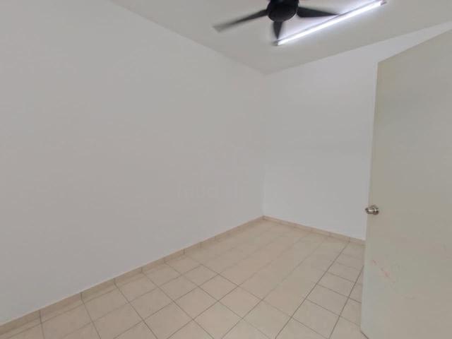 Bandar Cemerlang Town House  1st Floor 4