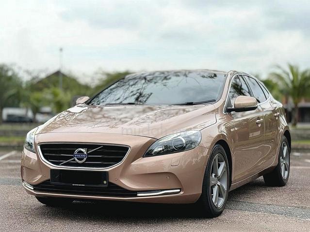 •2016✓|T5 DRIVE E✓ 8sp✓| Volvo V40 2.0 FACELIFT - 2