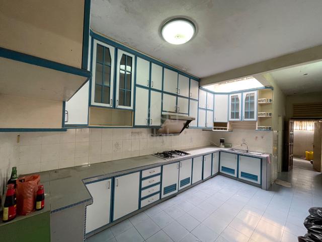 Single Storey Semi D House near Greenlane, 4 Rooms 1
