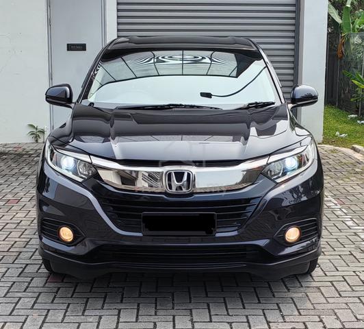 Honda HR-V 1.8 E REVERSE CAM KEYLESS PUSH START - 5