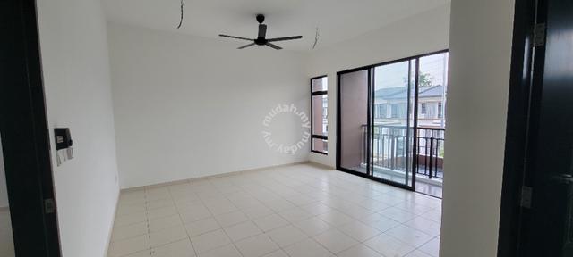 Negotiable Intermediate Double Storey Myra Saujana Sg Merab Dengkil 2