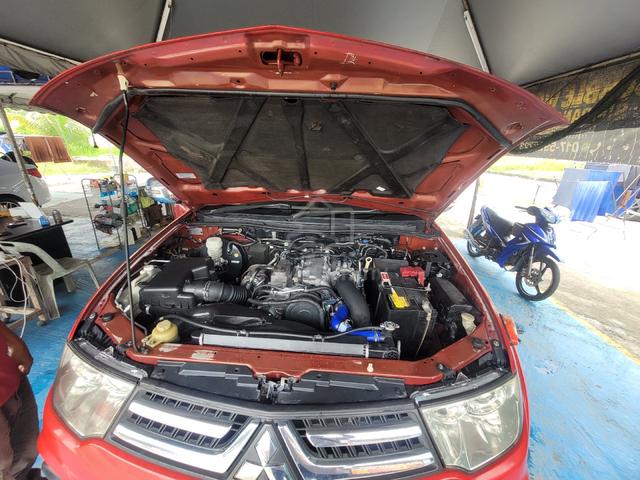 2015 Mitsubishi TRITON 2.5 VGT A/T (A) - 2