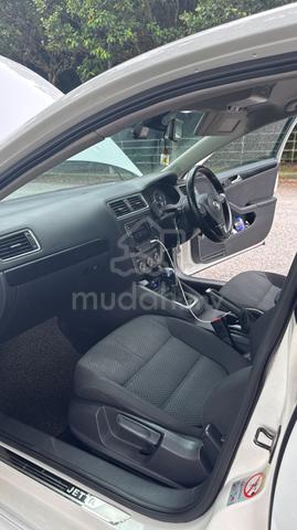 2013 Volkswagen JETTA 1.4 TSI (CBU) (A) - 4