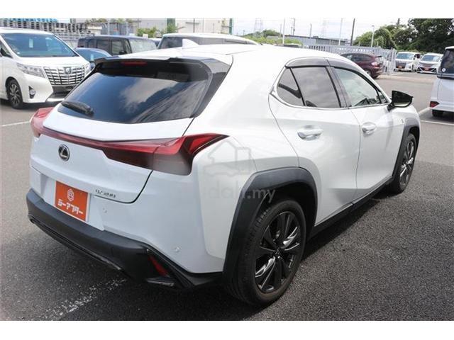 2022 Lexus UX200 2.0 URBAN (A) - 3