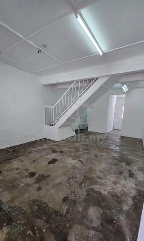 Full Loan Ulu Tiram Tmn Nora @ 3Bed 2Bath (14x55ft 3Bed 2Bath) 1