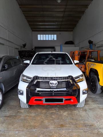 2020 Toyota HILUX 2.8 BLACK EDITION (A) - 2