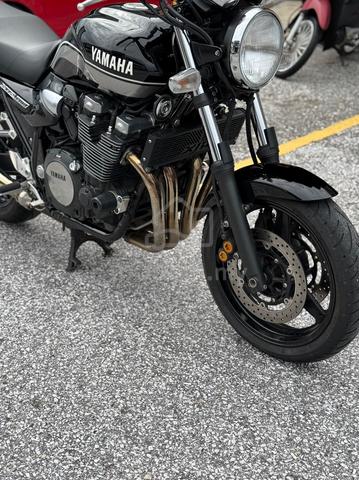 Yamaha xjr1300 - photo 9 of 12