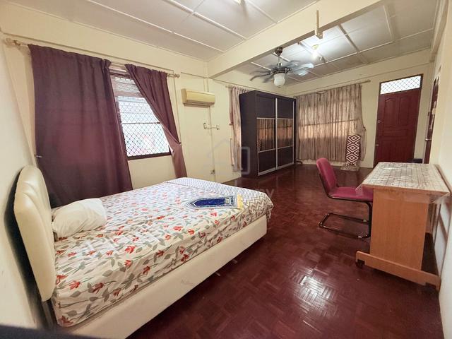 Room for Rent (Female) 1