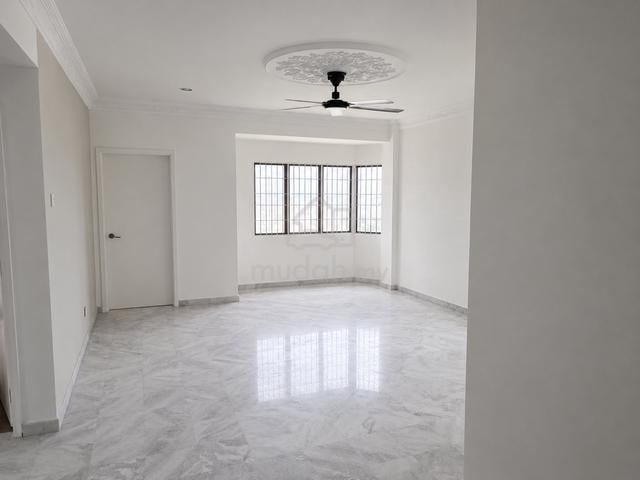 Aman Puri Apartment 1