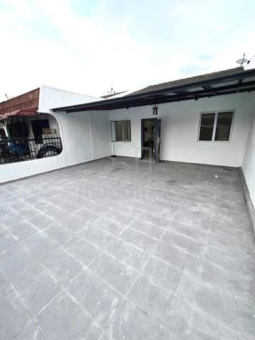 Single storey Terrace House 1
