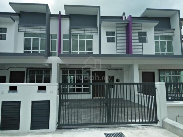 Renovated Double Storey Terrace, Bandar Hillpark, Puncak Alam For Sale 1