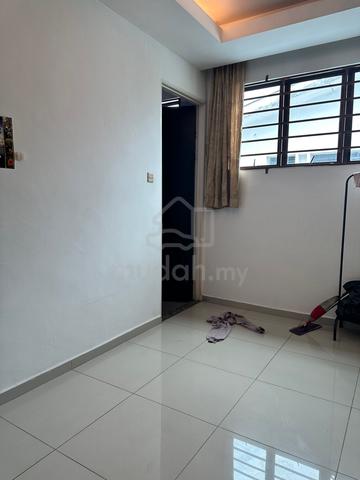 Taman Kinamount - Room for Rent 5