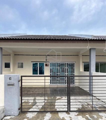 Taman Lagenda Teluk Intan 1