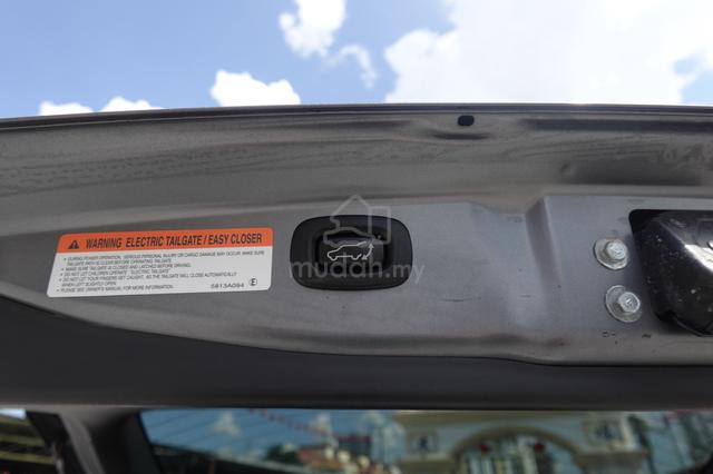 Mitsubishi OUTLANDER 2.4 (A) FACELIFT *ORI COND - 4