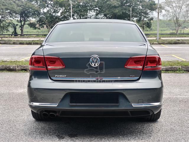 2016 Volkswagen PASSAT 1.8 TSI COMFORTLINE (CKD) - 4