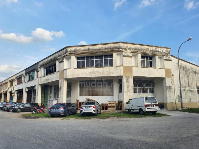 Bukit Angkat Kajang Corner Factory for Sale 永久地契 工厂出售 1