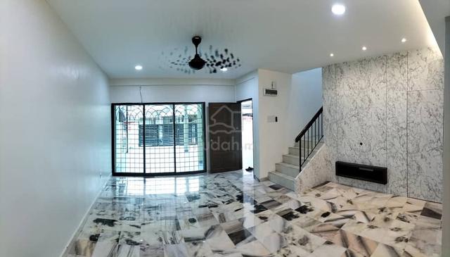 SALE SEREMBAN RAHANG 😍💯TAMAN BIDARA 美美 DOUBLE STOREY Full RENOVATION 1